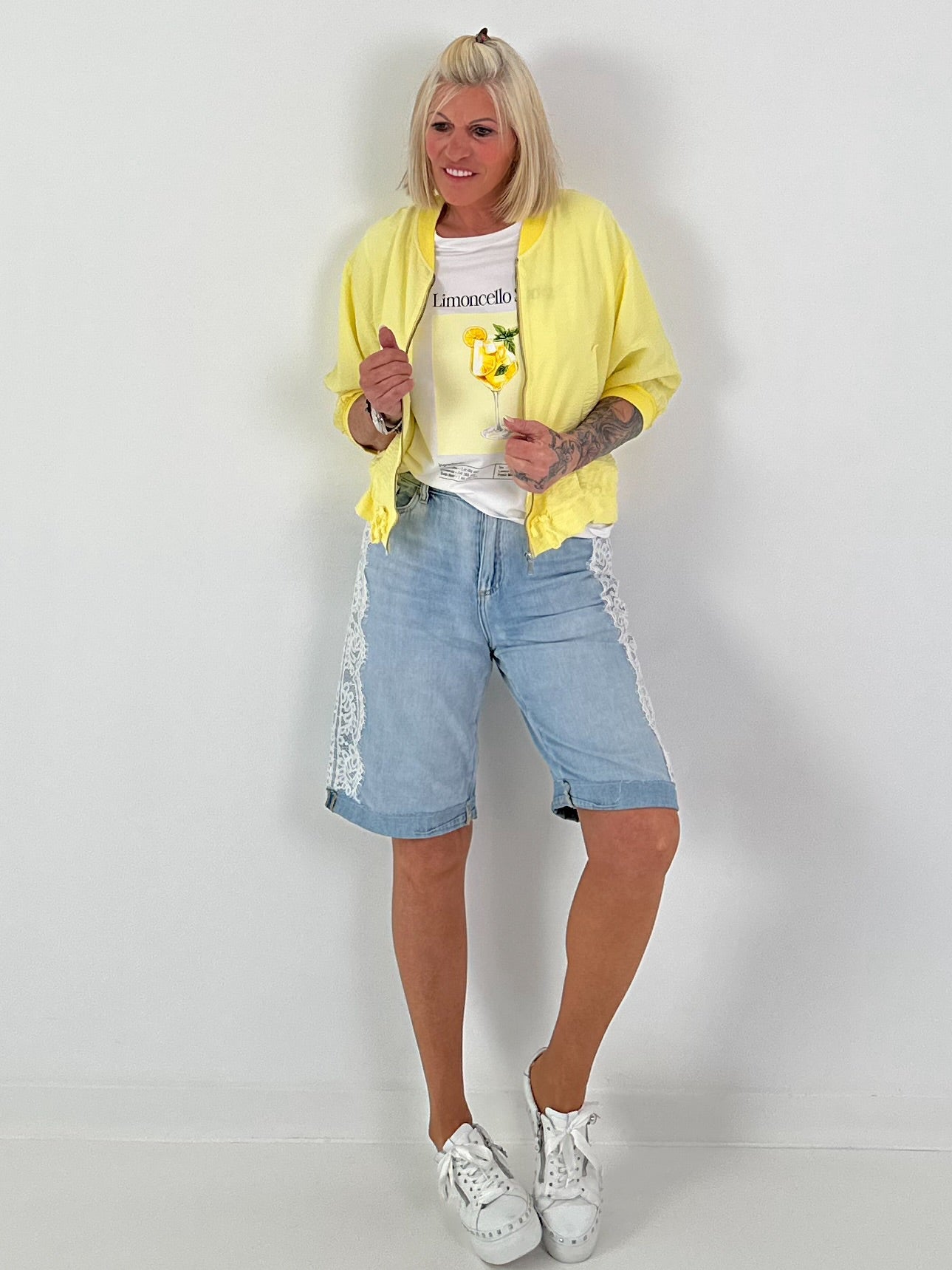 Light Blouson with Tie Detail - Yellow