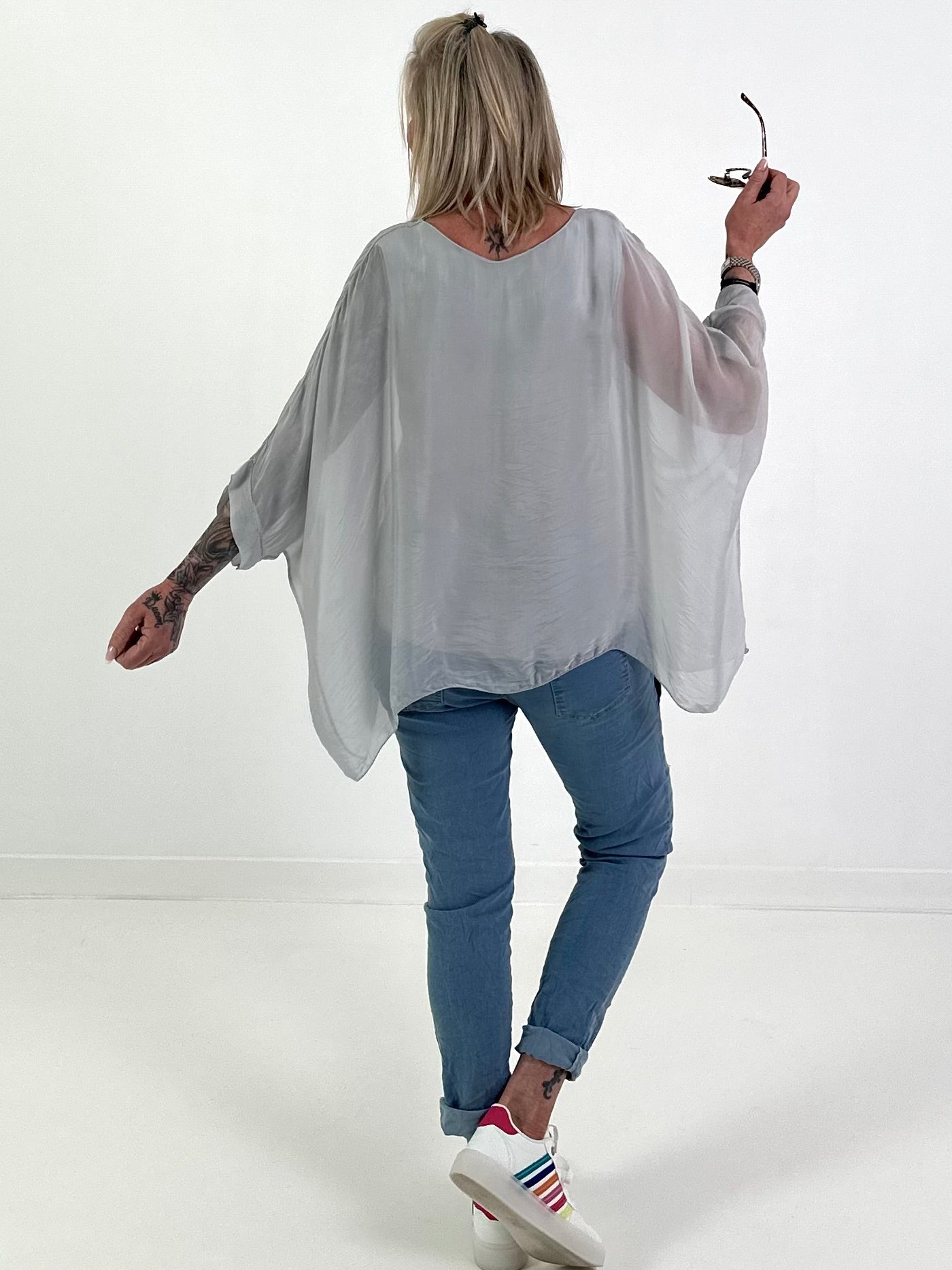 Silk tunic with integrated undershirt - grey