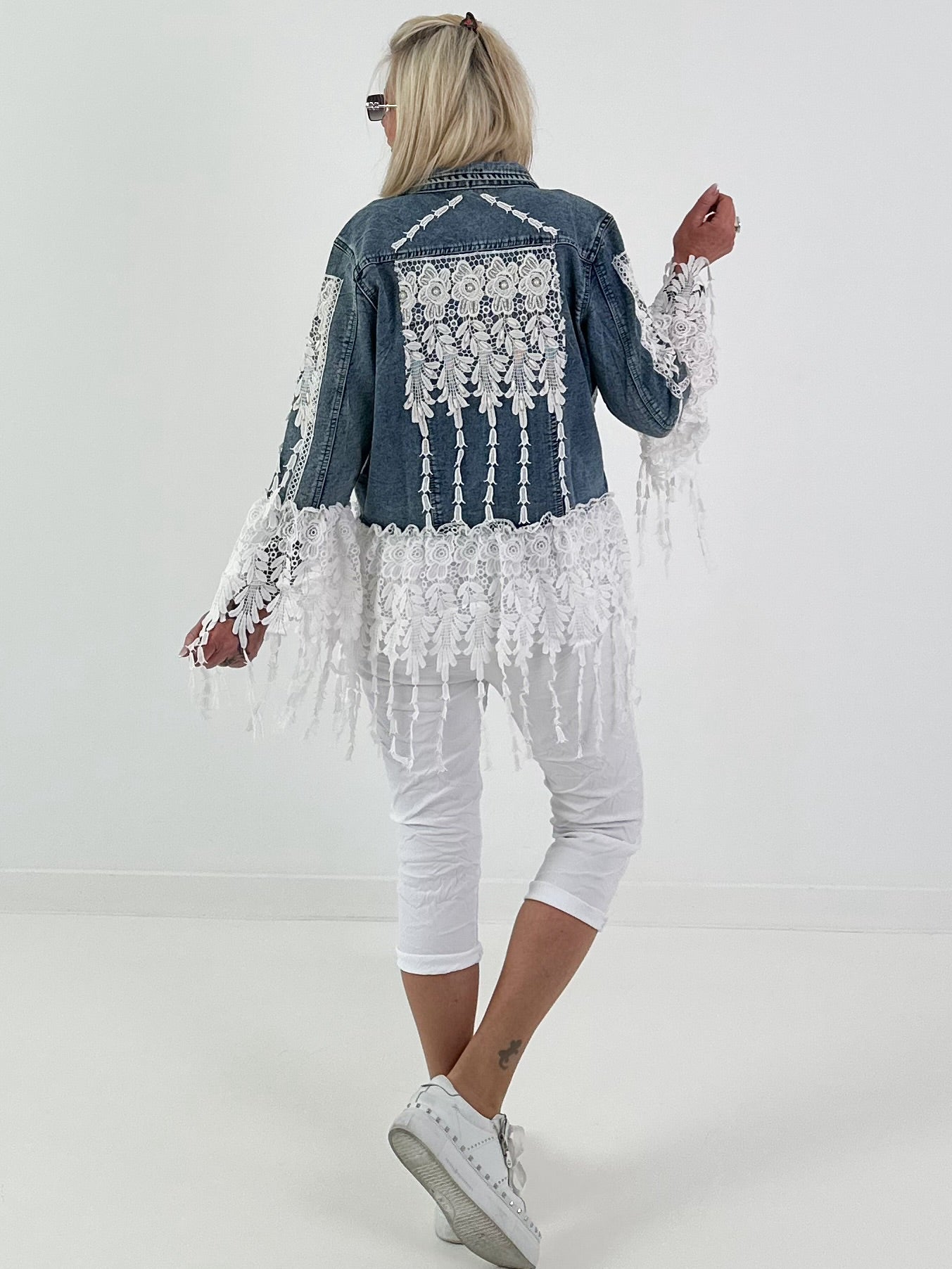 Boho Jeansjacke mit besonderen  Details - denim-weiss