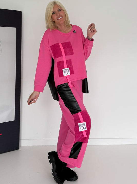 Stijlvol tweedelig pak met details van leerlook en corduroy - roze