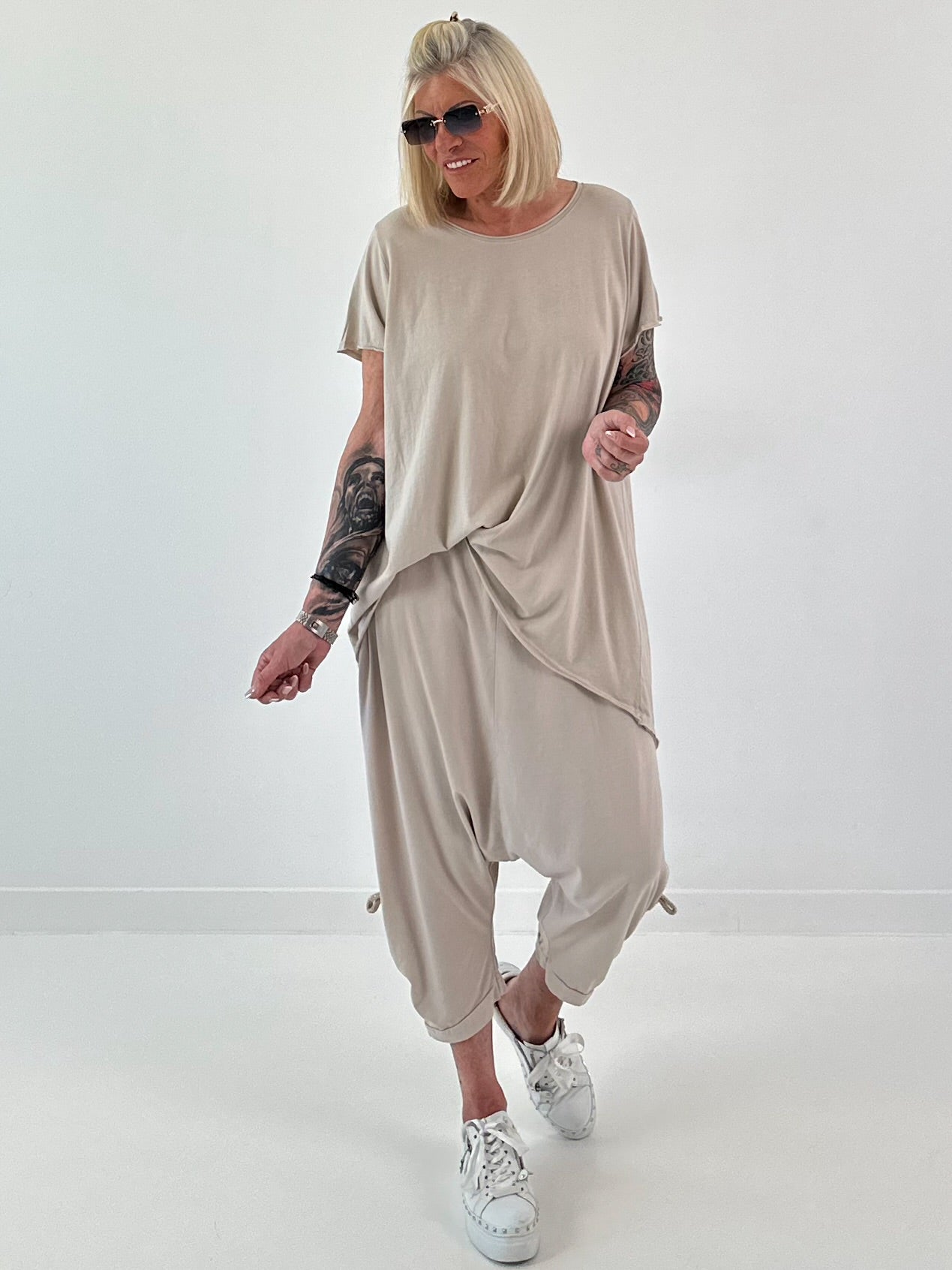 Oversized T-shirt - beige