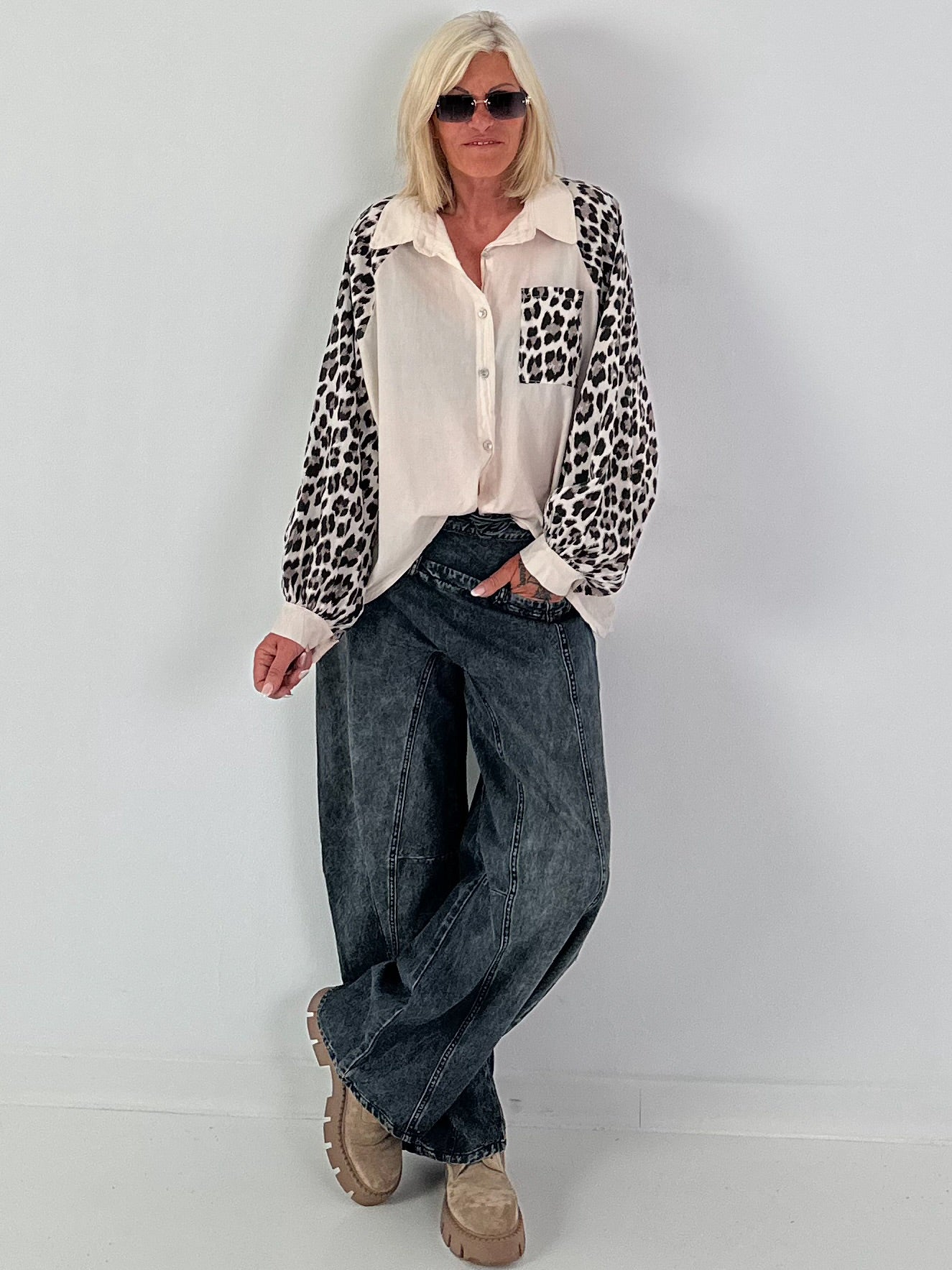 Bluse mit Leo Ärmeln - beige