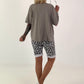 T-Shirt  mit gerafftem Saum - taupe