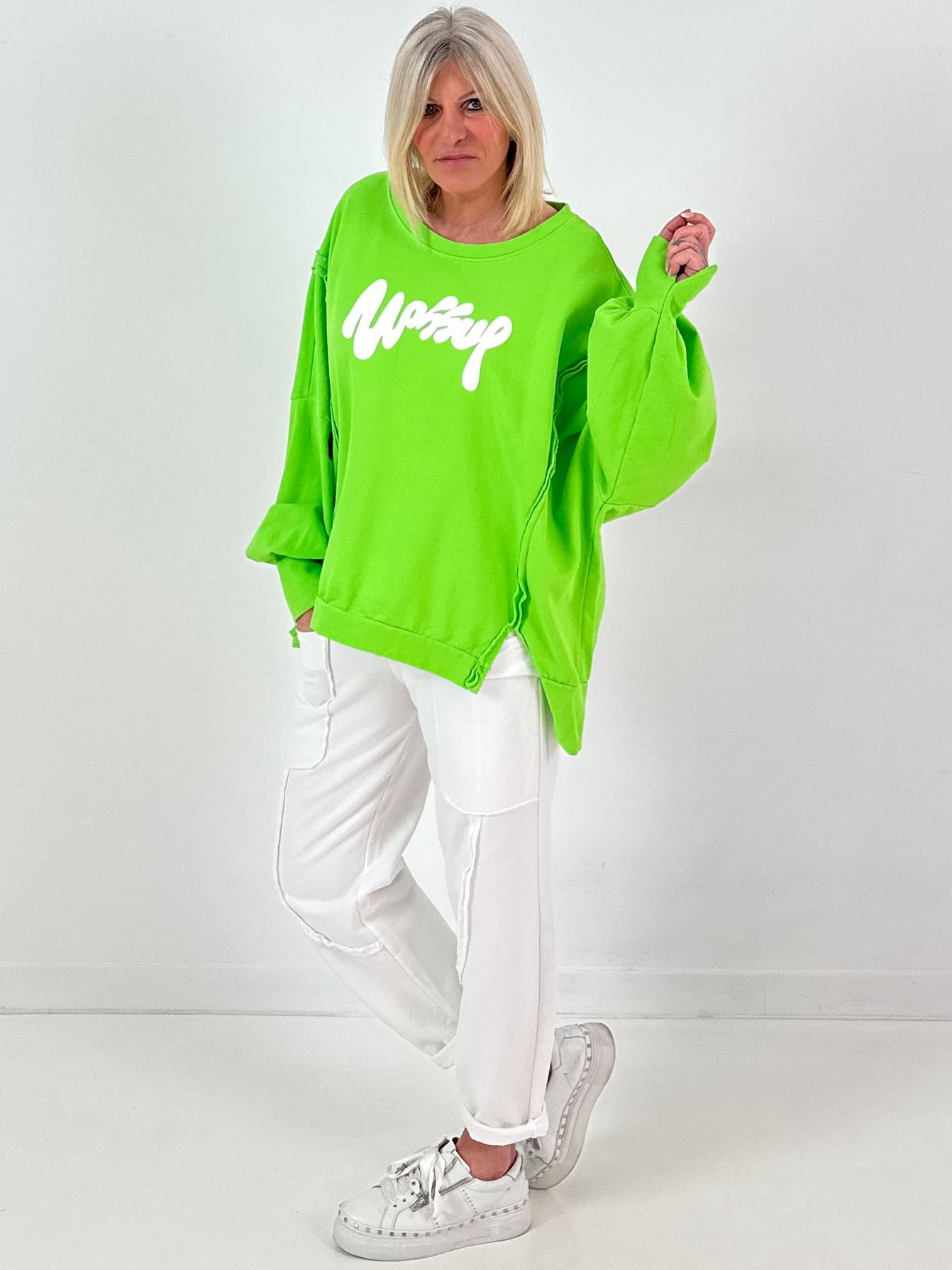 Oversized Sweatshirt Modell "Wassup" - apfelgrün