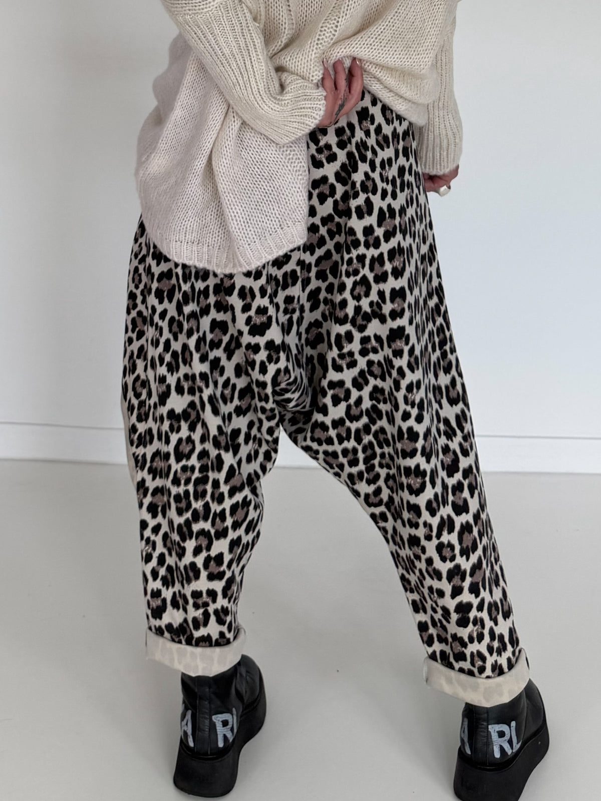 Haremhose im Leo-Print - beige-mehrfarbig
