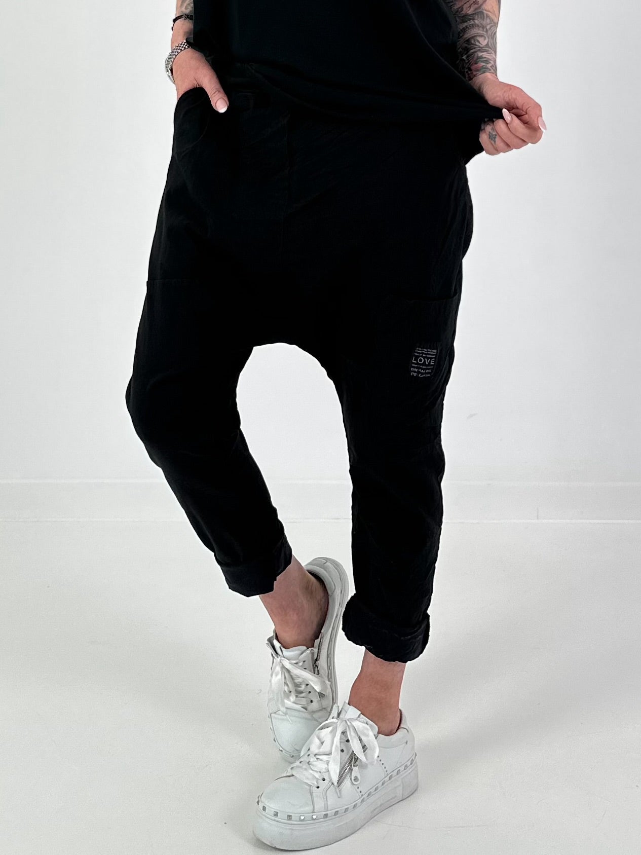 Baggy Trousers with Statement Patch - black