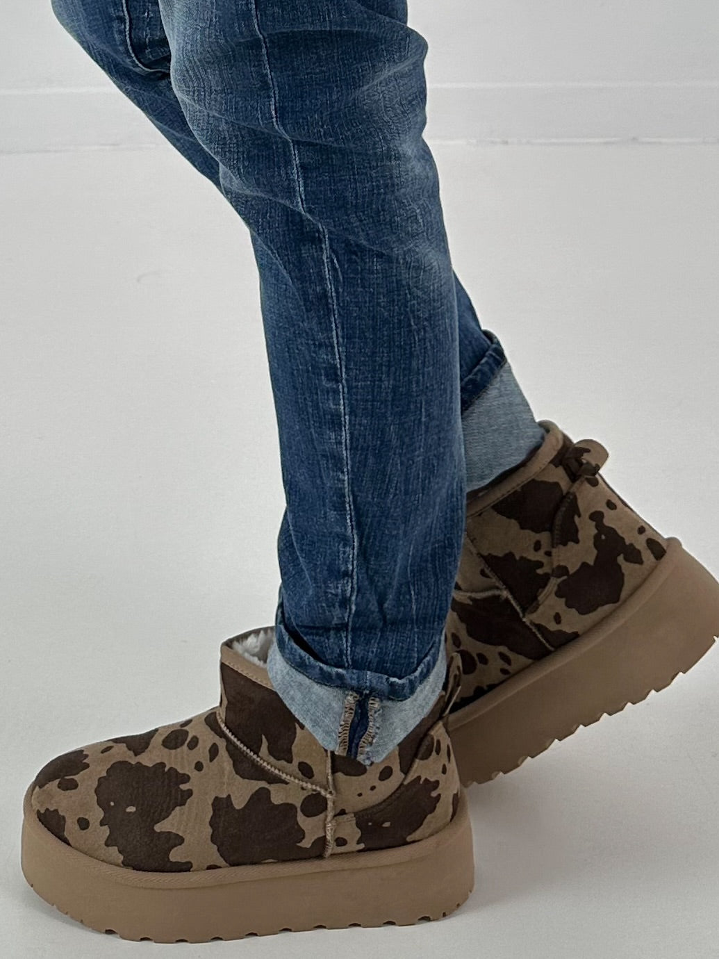 Cosy Low Boot model "Cloudie" - beige-chocolate