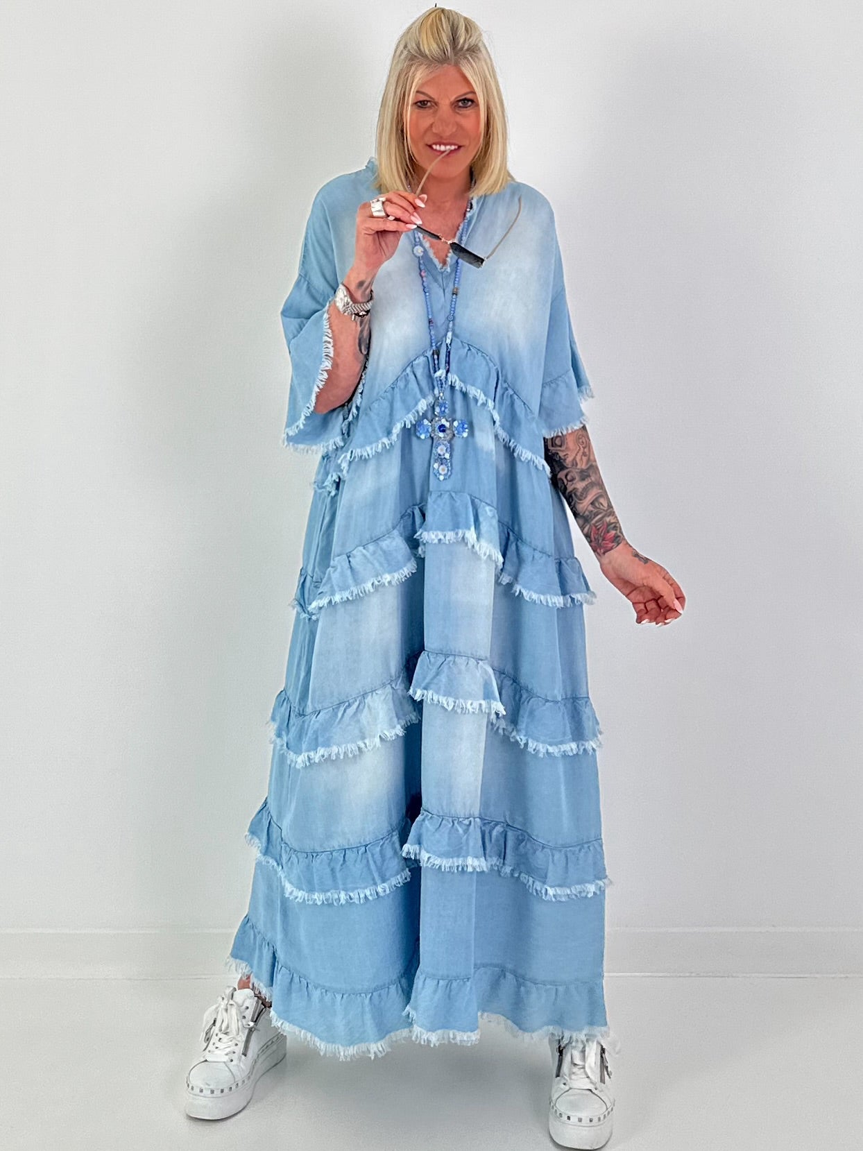 Jeans dress with ruffles - light blue