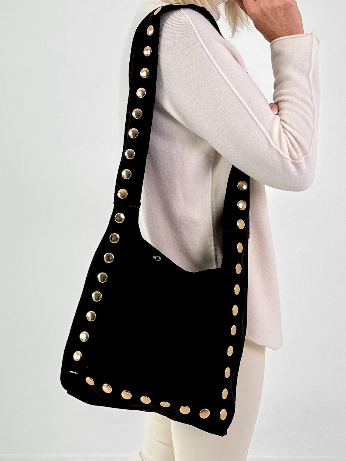 Suede bag model "Nomad" - mocha