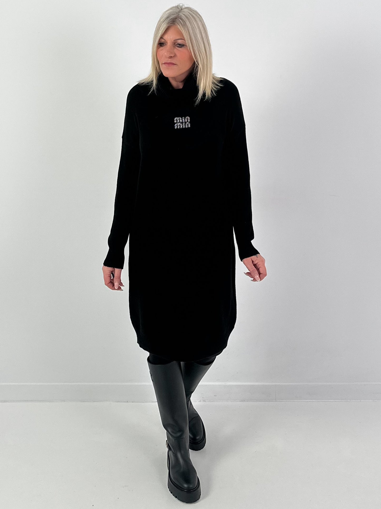 Strickkleid Modell "Shine Story" - schwarz