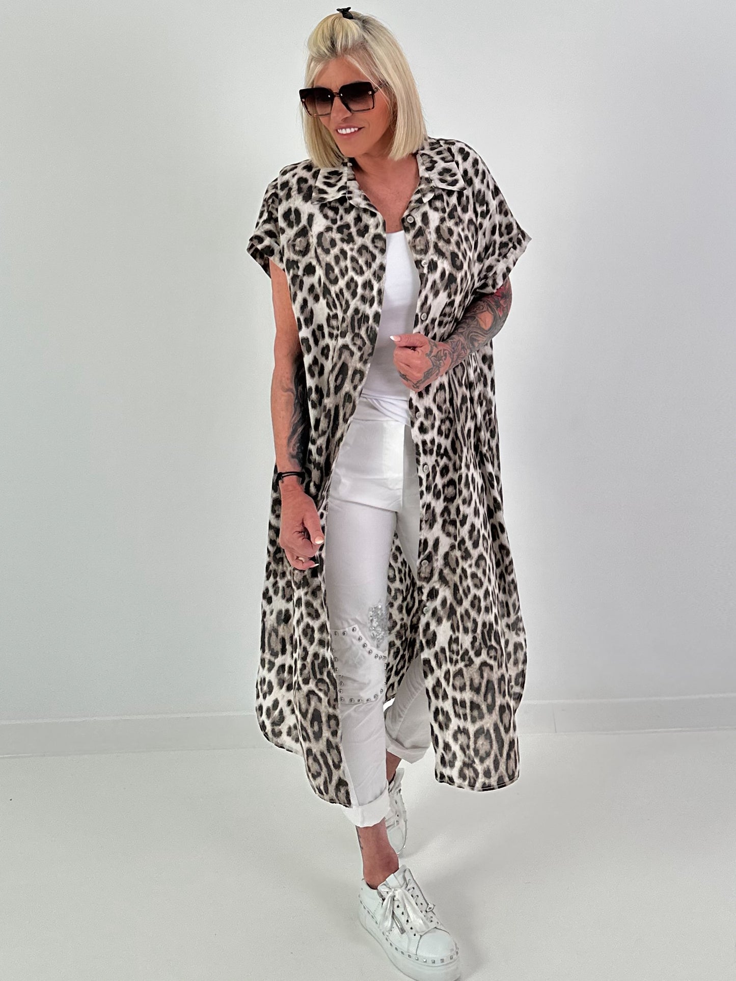 Leopard print shirt dress - beige