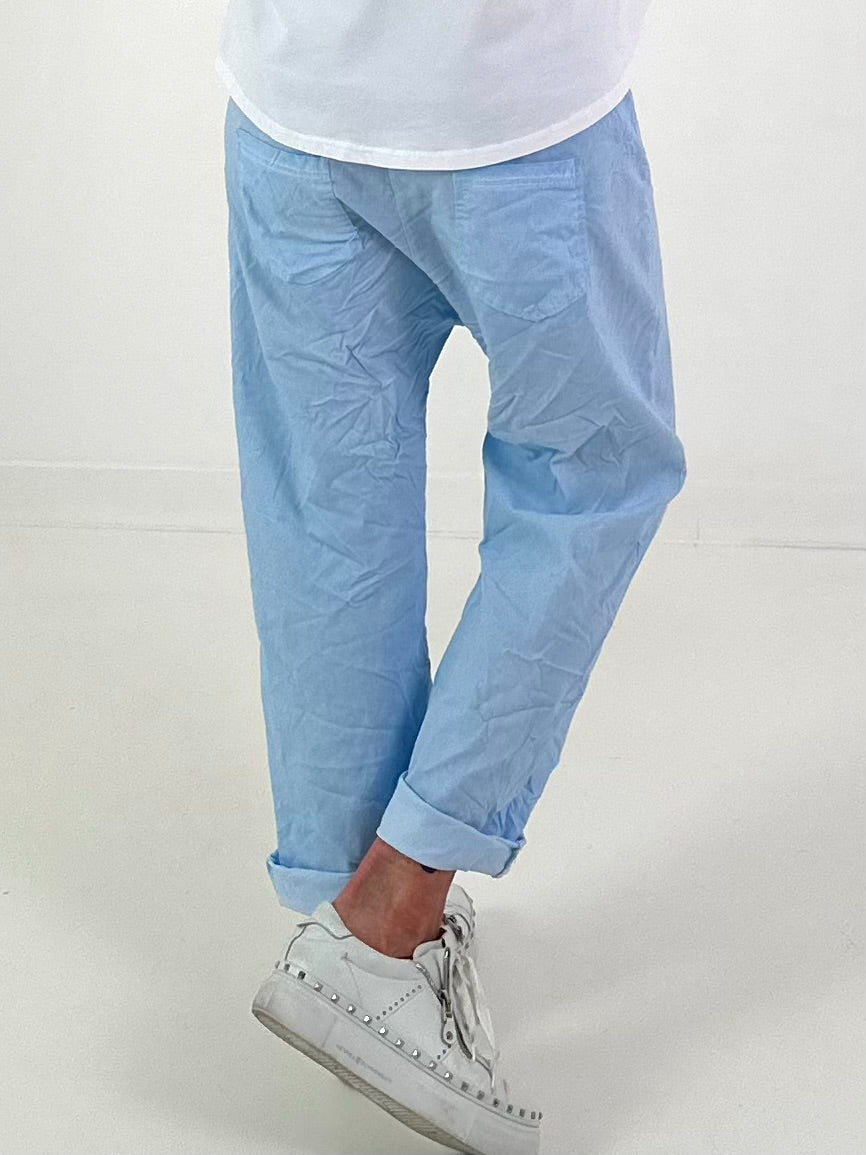 Baggy trousers in a layered look - light blue