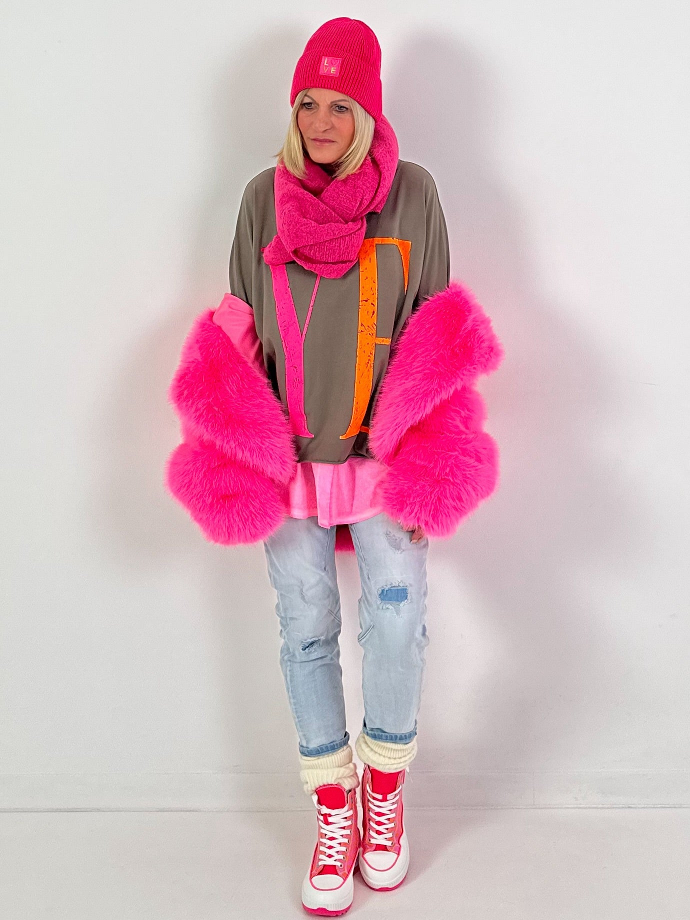 Bontjas model "Cloud 9" - neonroze