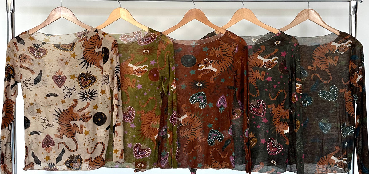 Cashmere Shirt Tiger & Heart- 5 Farben