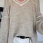 Kuscheliger Pullover mit V-Ausschnitt - beige-ecru