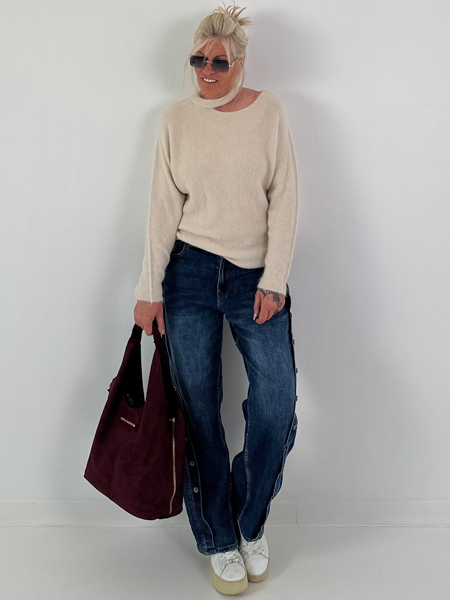 Knitted sweater with cut-out - beige