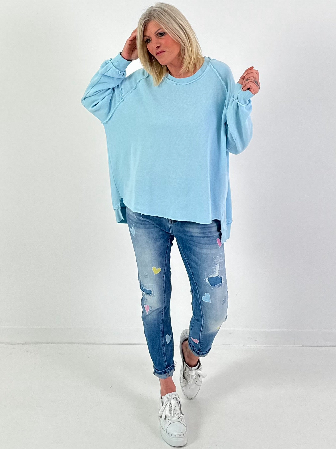 Sweatshirt Modell "Backheart" - hellblau