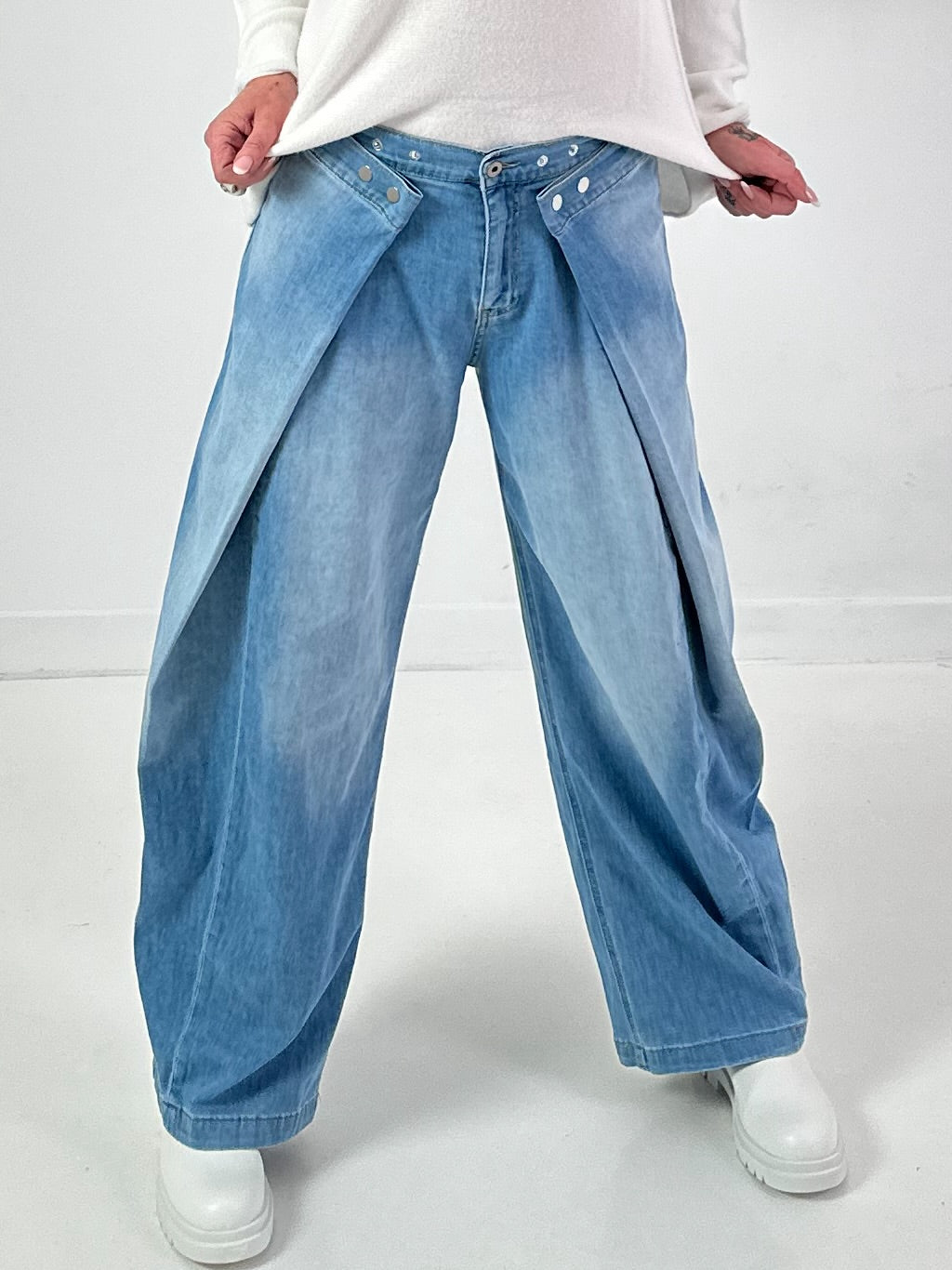 Jeans mit weitem Bein Modell "Loose Fold" - denim