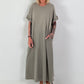 Langes Kleid mit kurzen Rüschen-Ärmeln - taupe