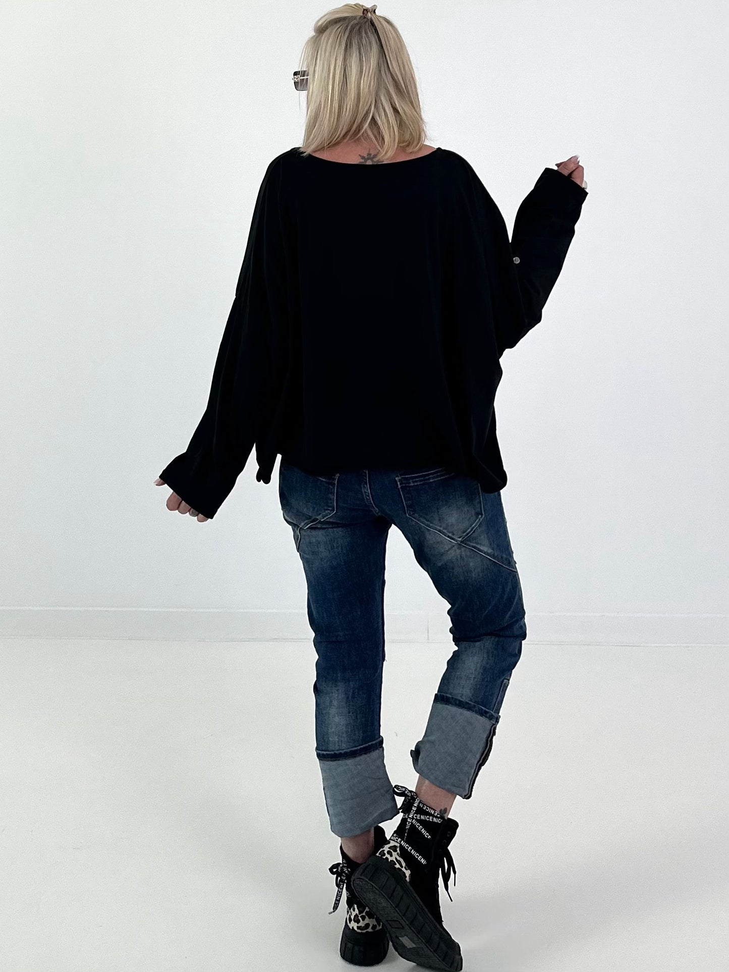 Oversized sweatshirt met gedetailleerde afwerking - zwart