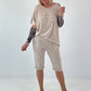 T-Shirt mit Häkelstern-Nieten-Cut-Outs - beige