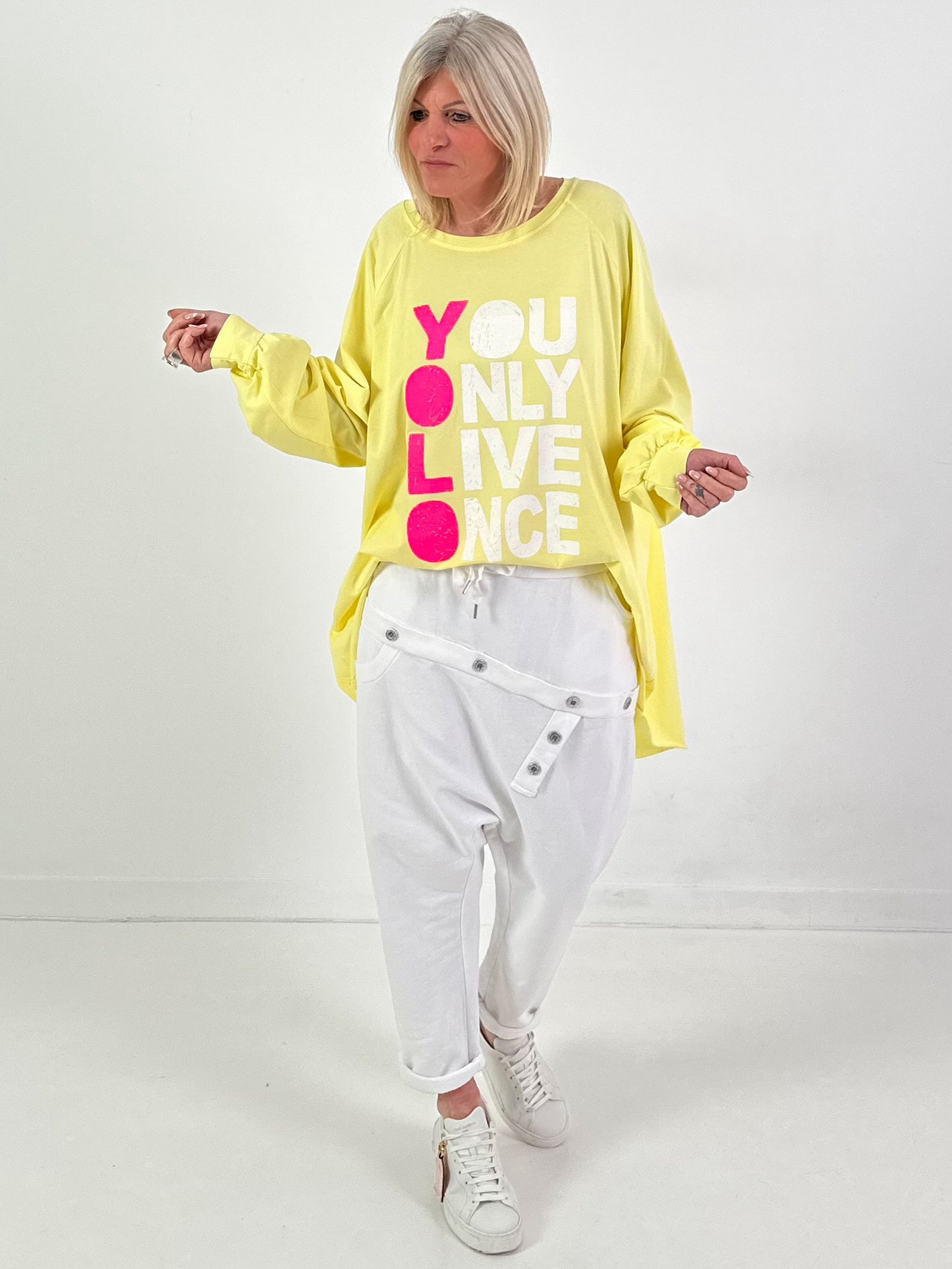 Oversized Shirt Modell "Life Power" - gelb