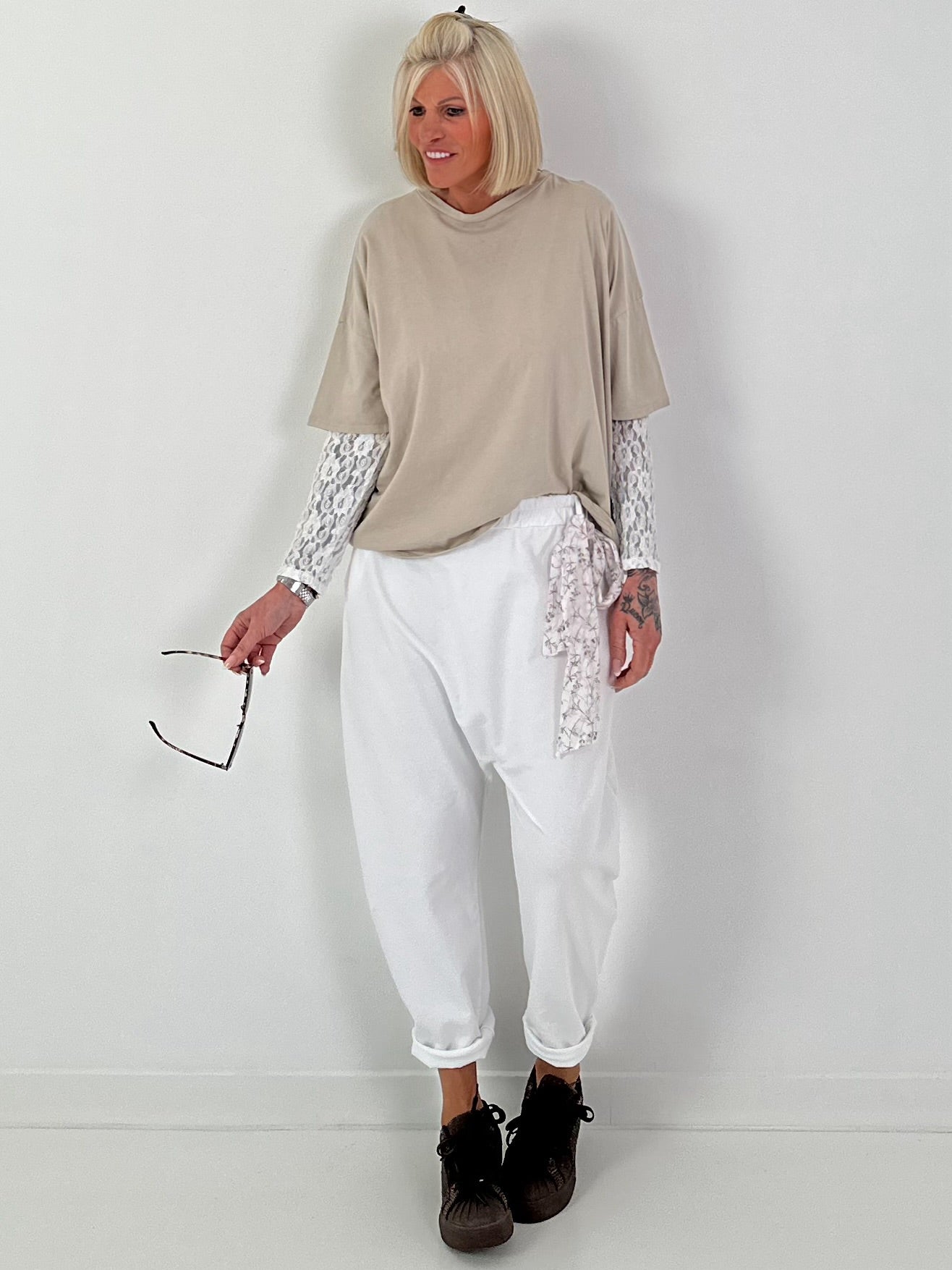 Round-neck T-shirt - beige