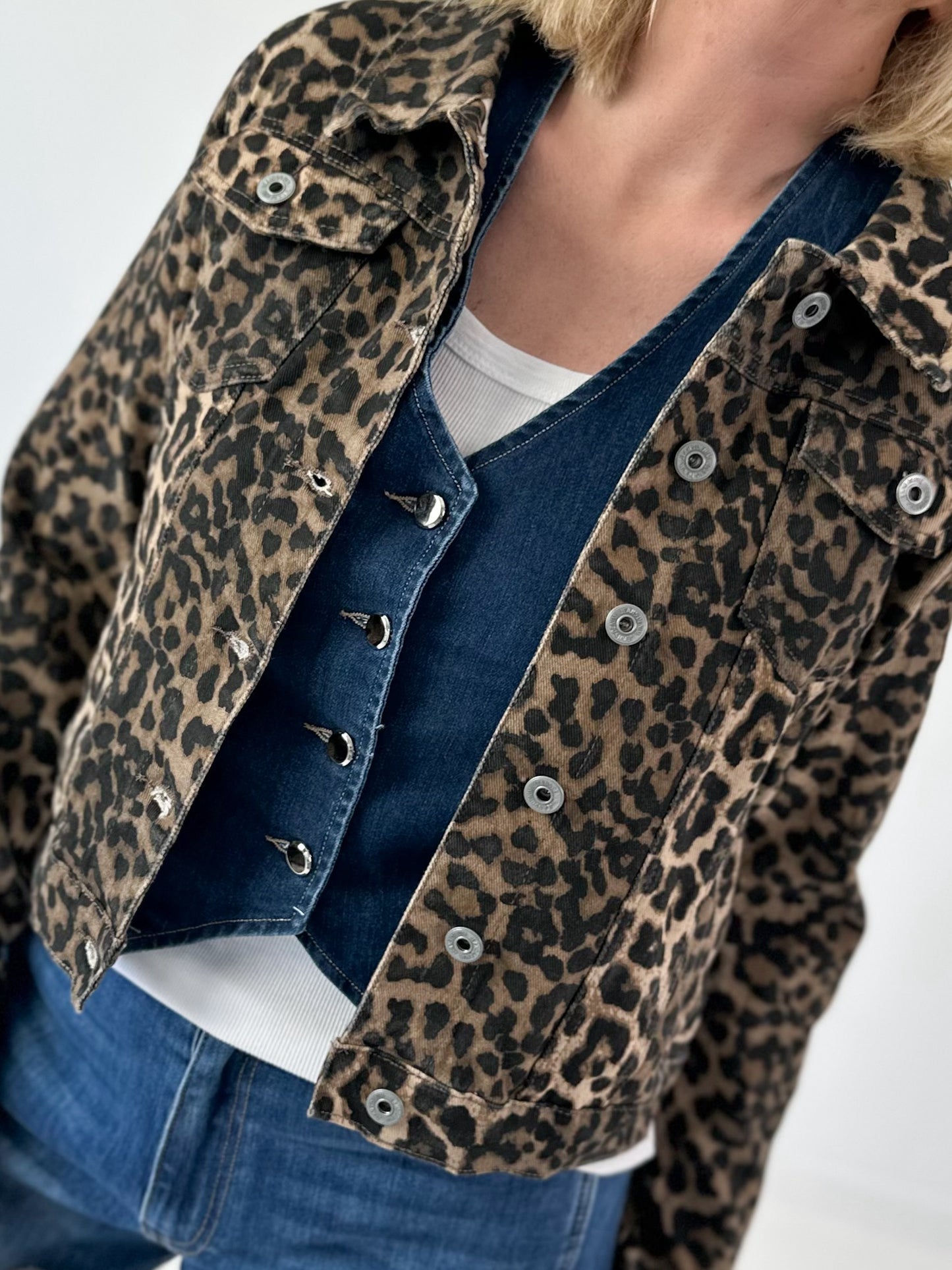 Leopard print denim jacket - multicolored