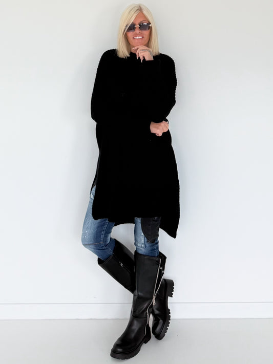 Long knitted pullover - black