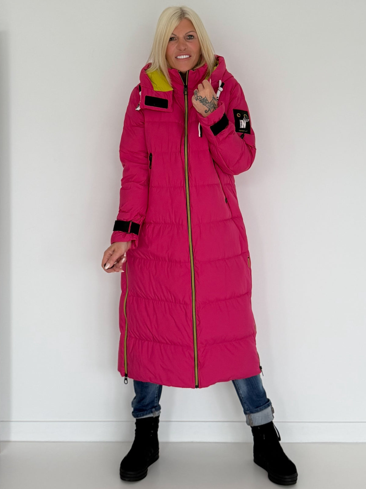 Daunenmantel mit Kapuze - pink