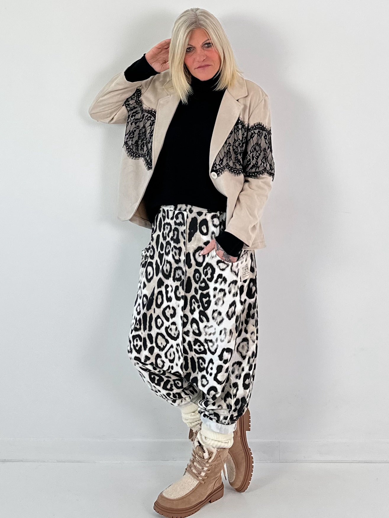 Harem pants model "Deep&amp;Wild" - ecru-multicoloured