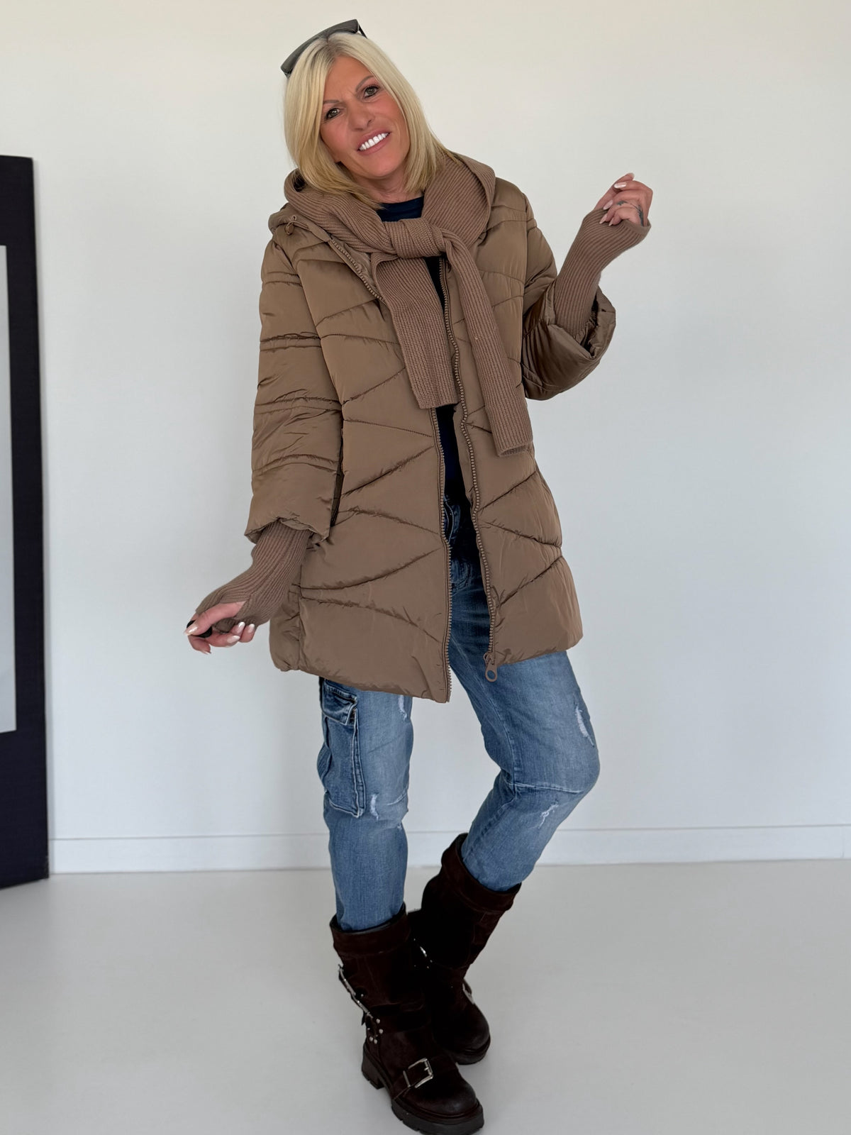Winterjacke 2 Looks mit Stulpenärmeln und abnehmbarem Strickeinsatz - taupe