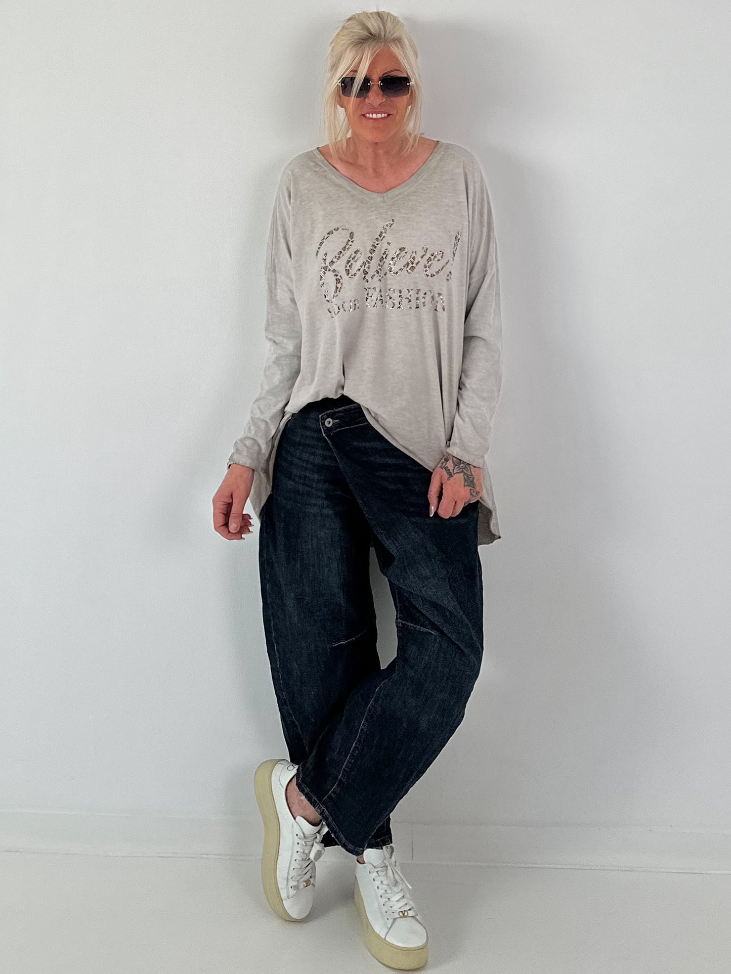 Oversized shirt with leopard print and rhinestone details - taupe