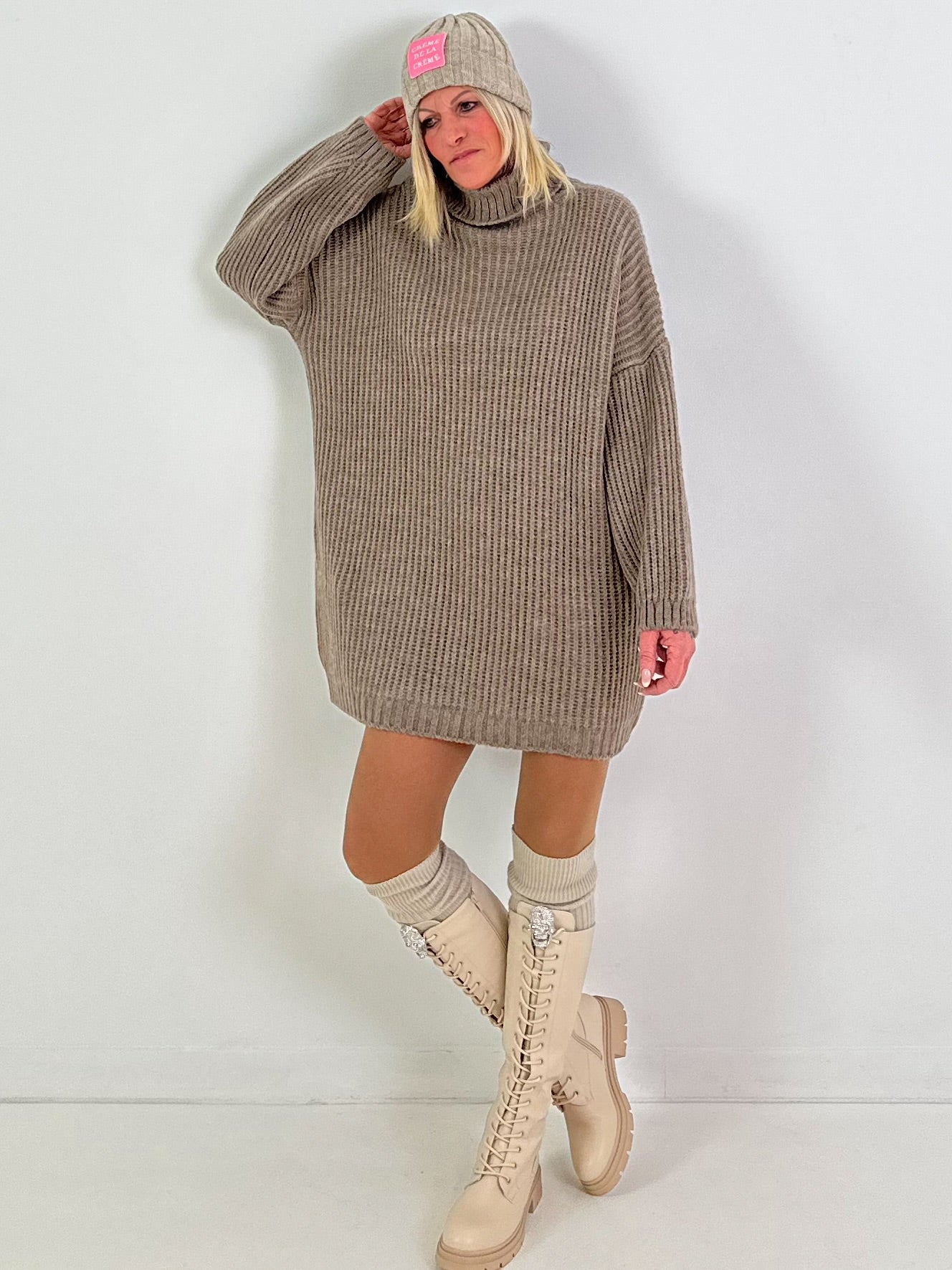 Longpullover/Kleid Modell "Embrace" - taupe