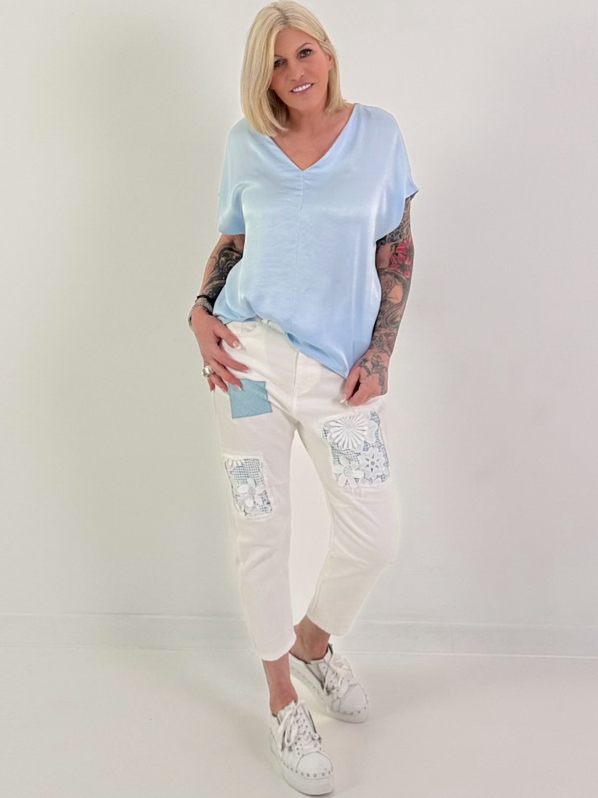 Shirt in Satin Optik - hellblau