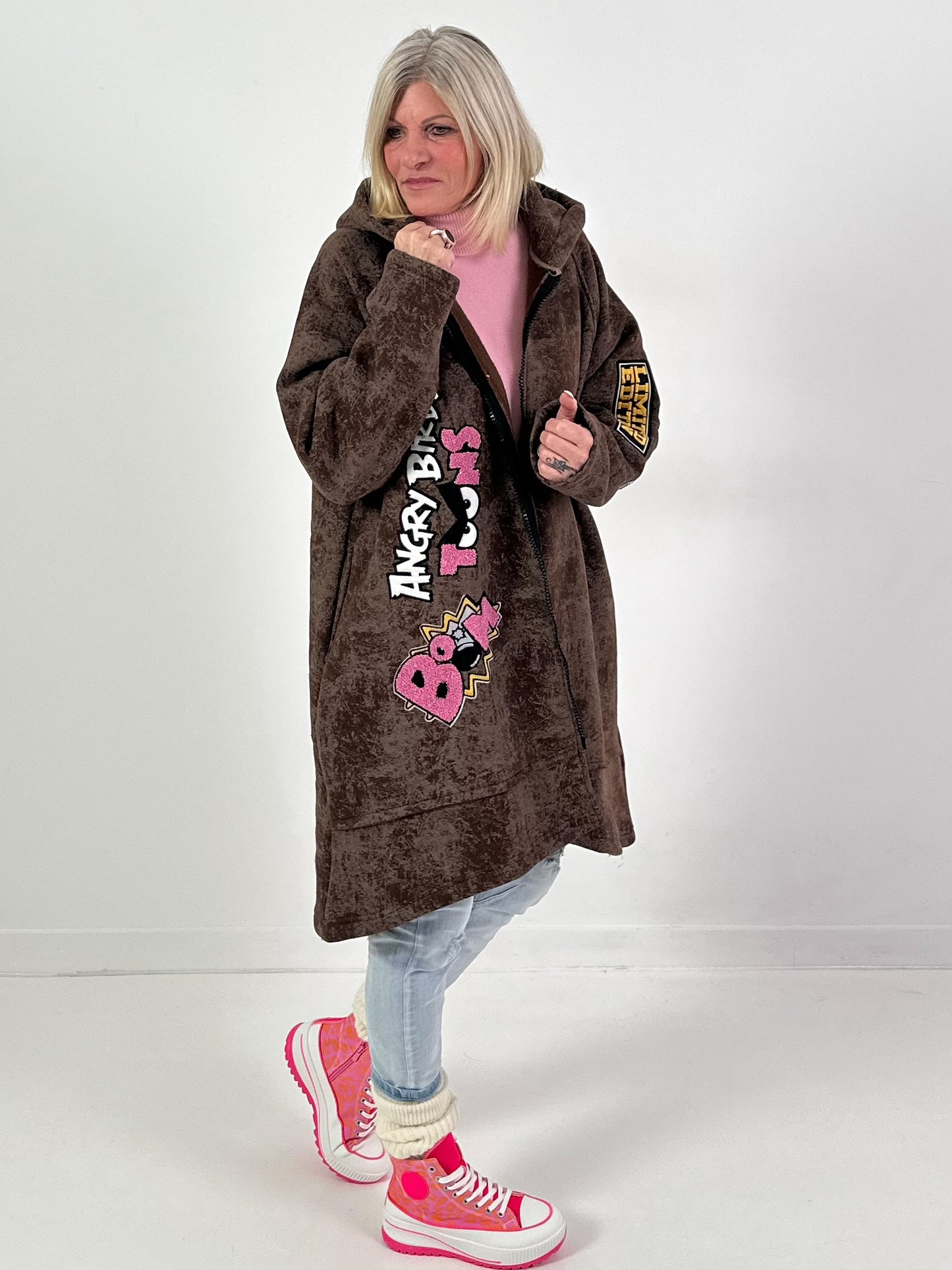 Jasmodel "Courage" - bruin