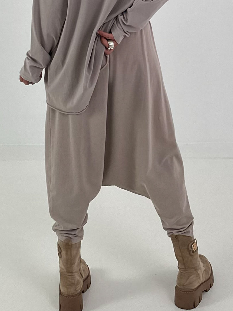 Haremhose mit aufgesetzter Tasche - beige