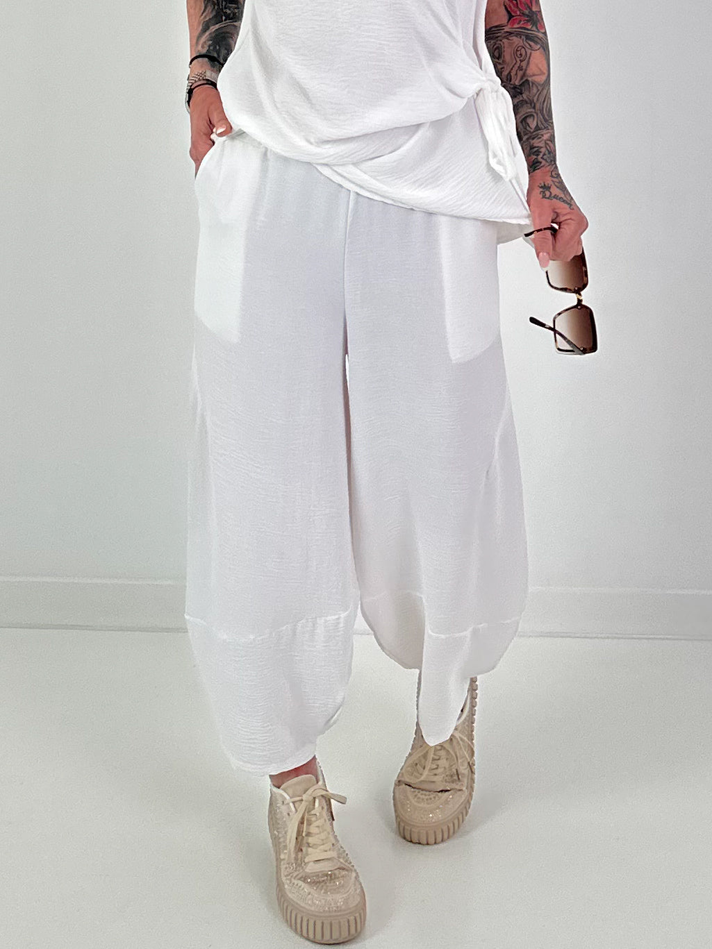 Lightweight Balloon Trousers - white