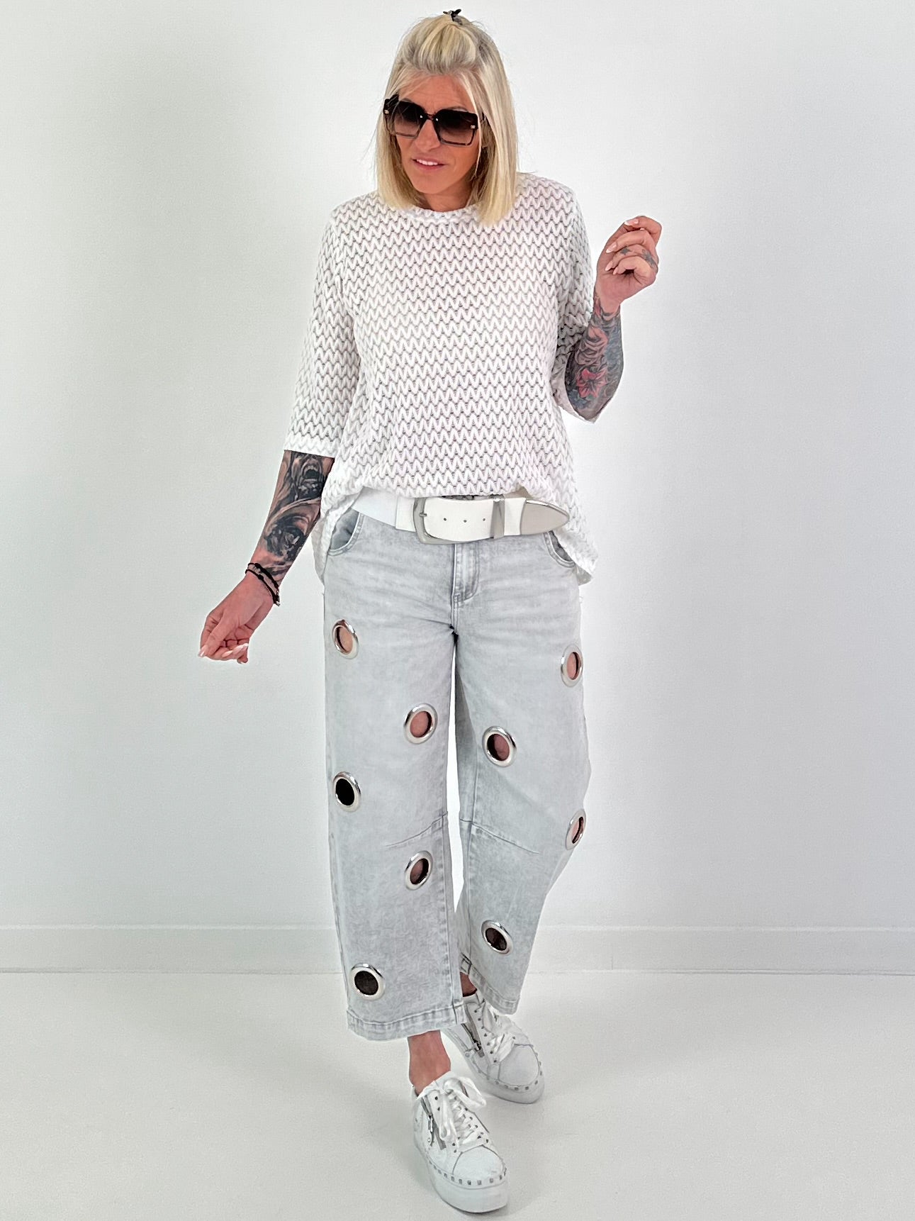 T-shirt with half sleeves - white