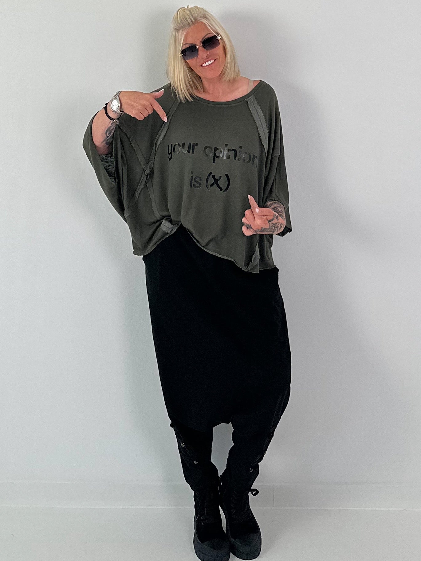 Oversized gebreid shirt met statementprint – olijf