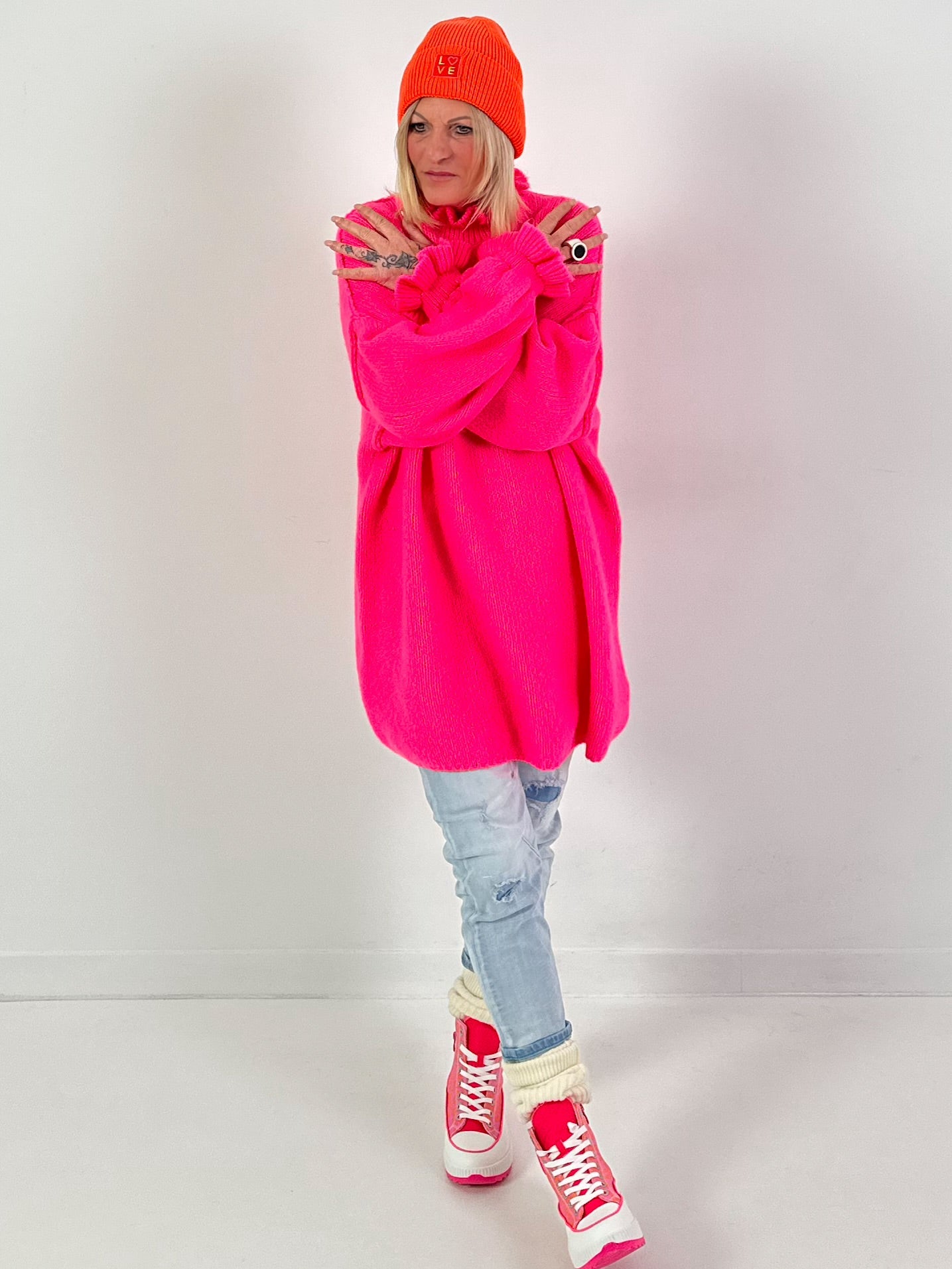 Oversized lange trui "Ruffle Drama" - neonroze
