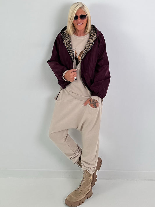 2 in 1 Jacke mit Leo-Print - burgunda