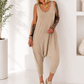 Jumpsuit mit Nieten- beige