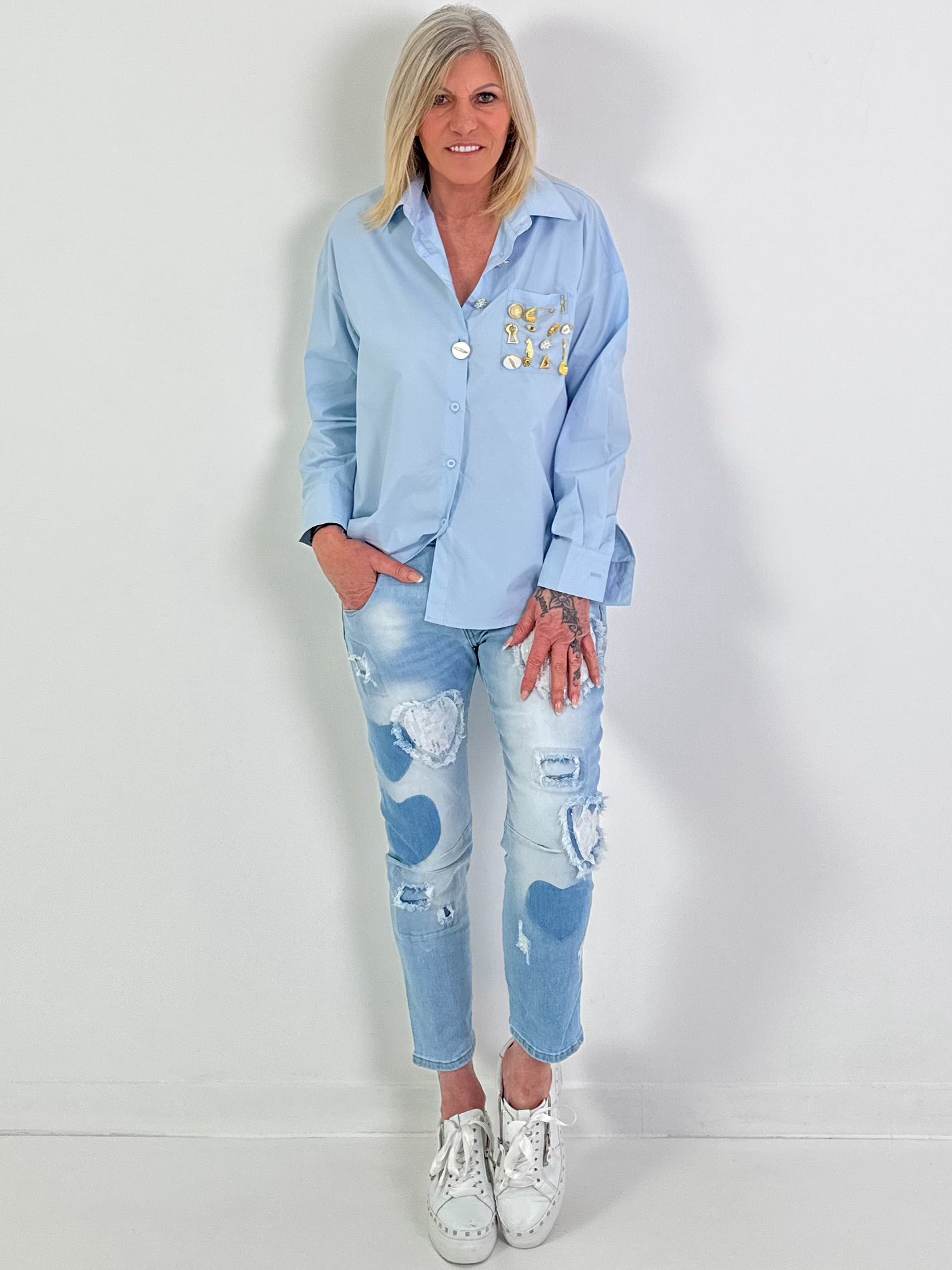 Blouse model "Signature Charm" - light blue