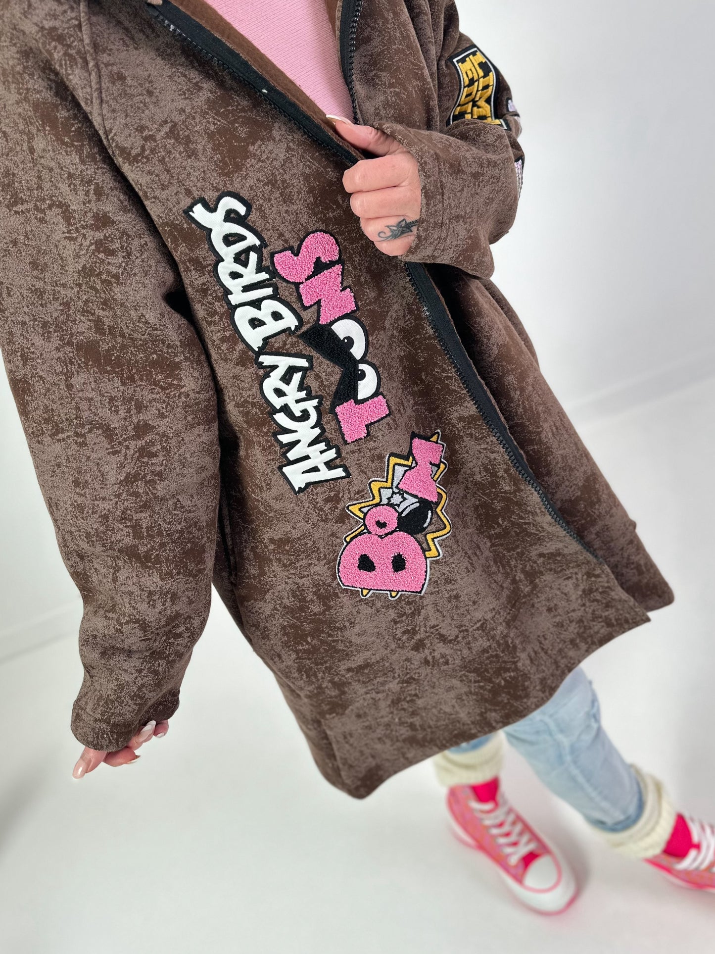 Jasmodel "Courage" - bruin