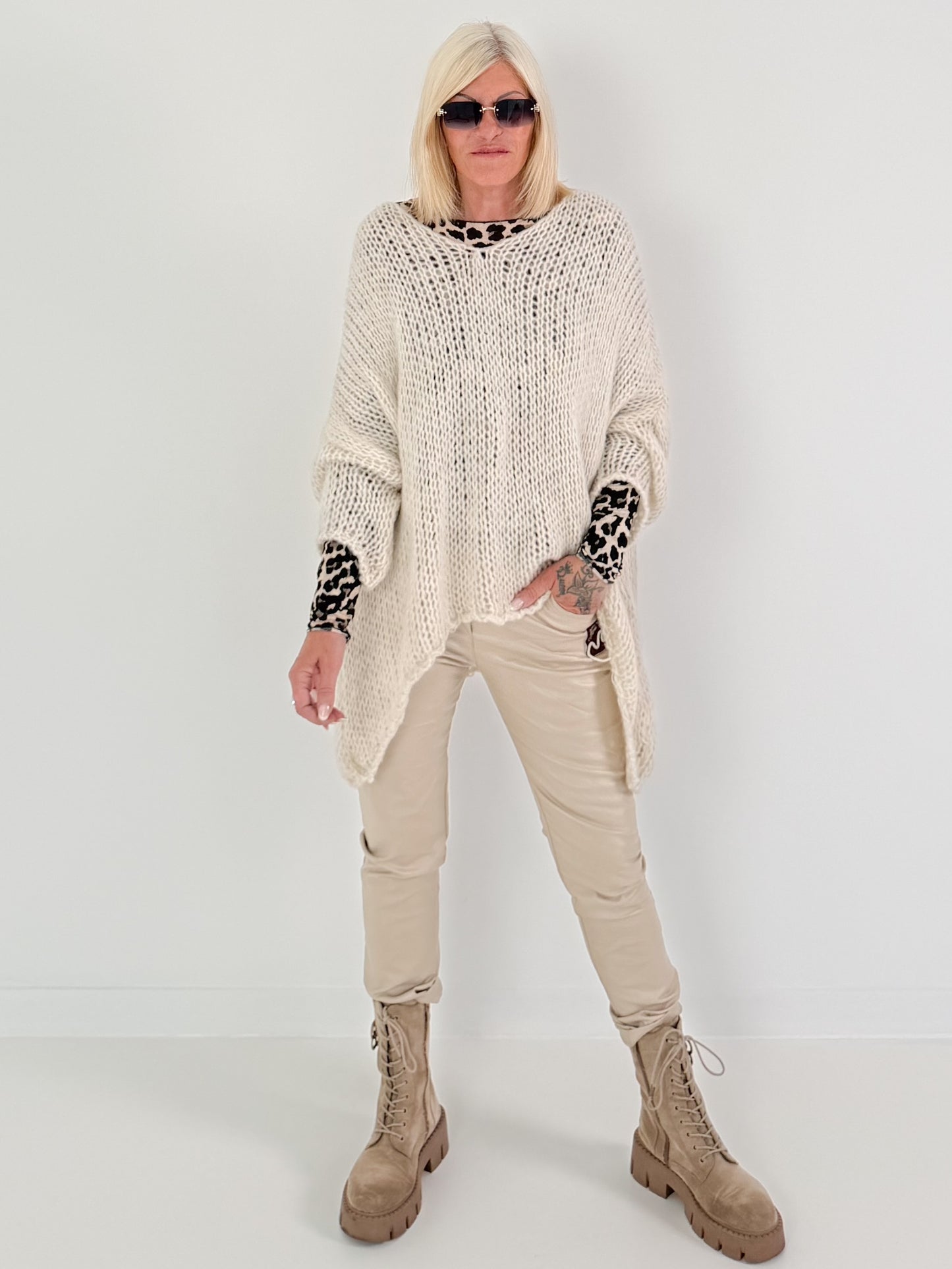 Soft Oversized Chunky Knit Sweater - beige