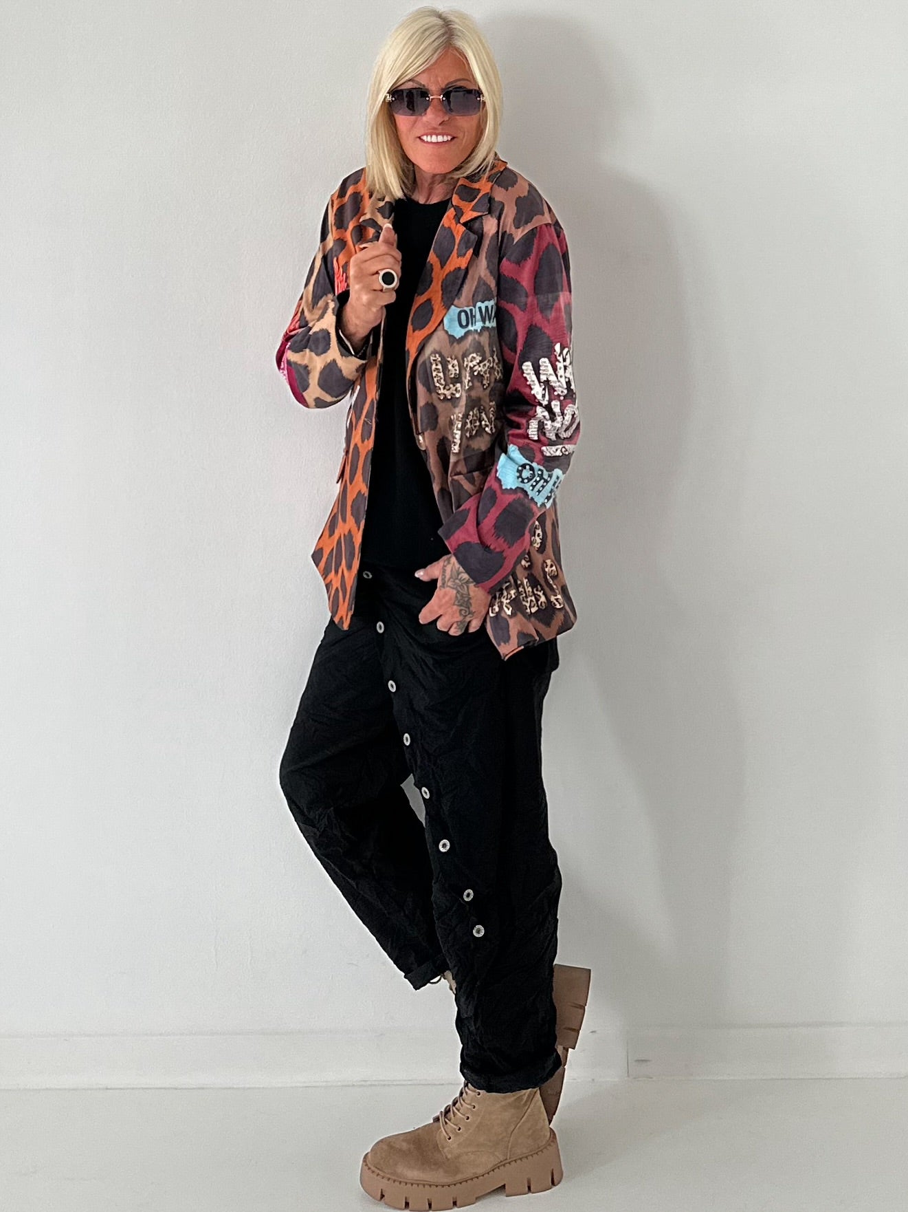 Printed blazer with rhinestones - leo - multicolored