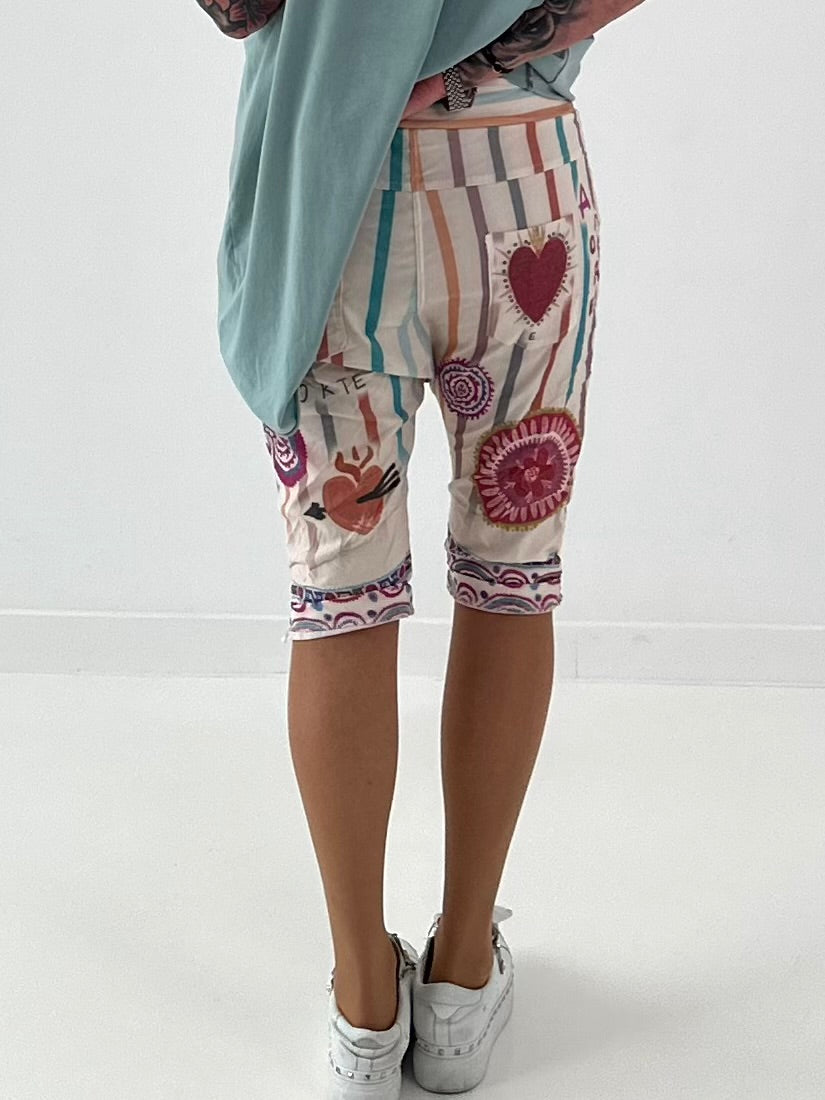 Korte Baggy met strepen en skull-print - salie-roze-multicolor