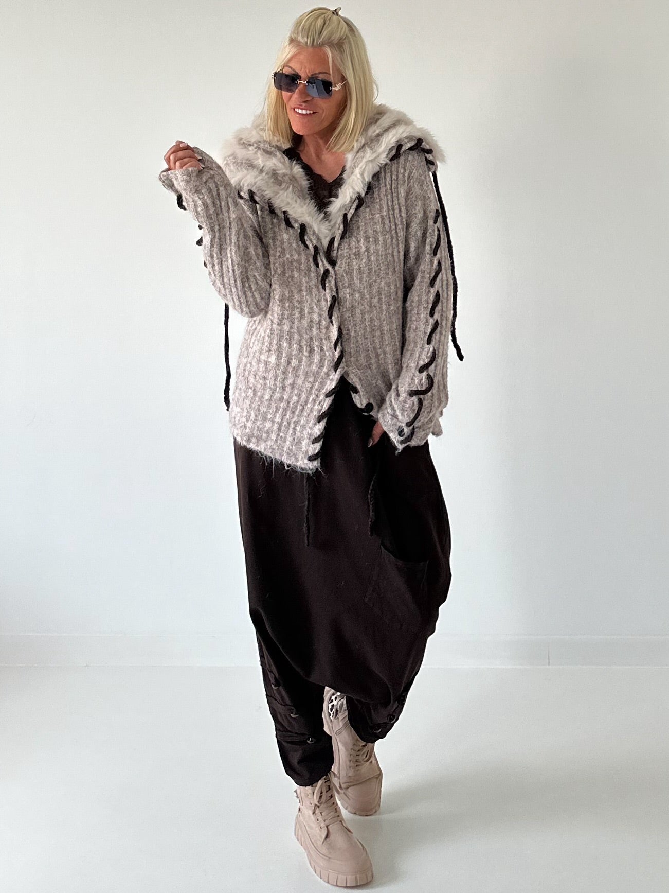 Cozy Cardigan with Oversized Faux Fur Collar - Taupe
