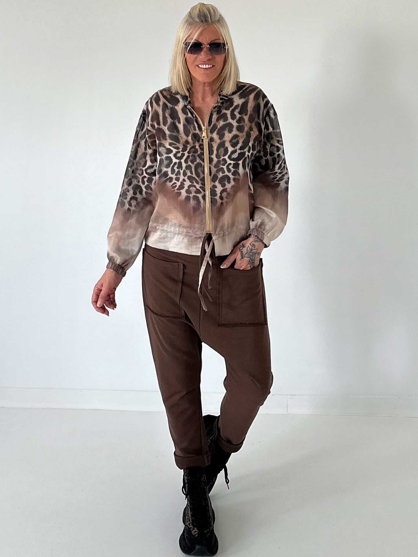 Blouse jacket with print - leo-beige